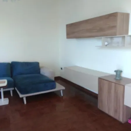 This Has A Terrace And Sea Views. Apartment *